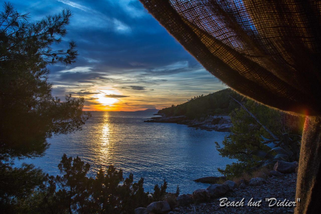 Cast Away - Eco Resort ซาวาลา ภายนอก รูปภาพ